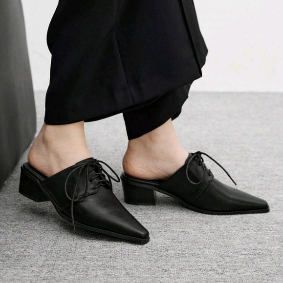 Women's Pointed Toe Chunky Heel Black Mules, Elegant Commuter High